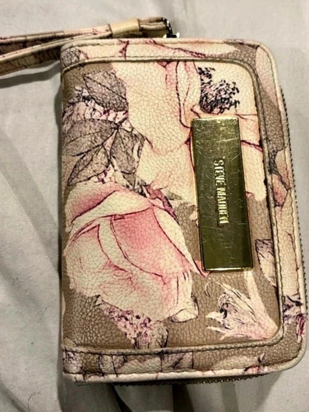 Steve Madden Floral Zip-Around Wallet Wristlet Pink & Gold